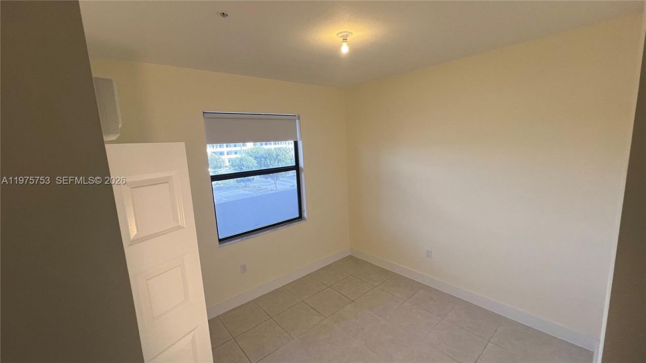 7915 NW 104th Ave , Unit 33, Doral, FL 33178 Photo