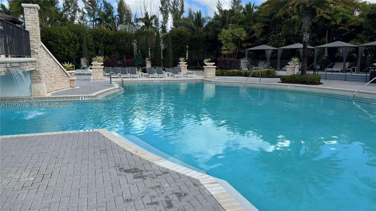 7915 NW 104th Ave , Unit 33, Doral, FL 33178 Photo