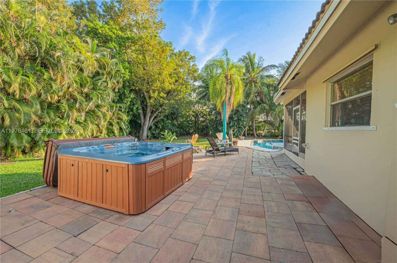 11400 Tara Dr, Plantation, FL 33325 Photo