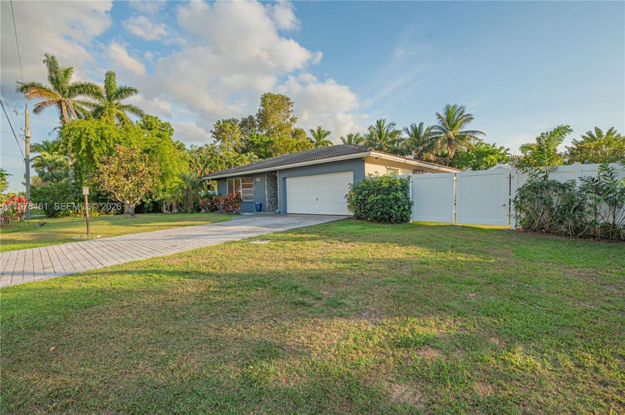 11400 Tara Dr, Plantation, FL 33325 Photo