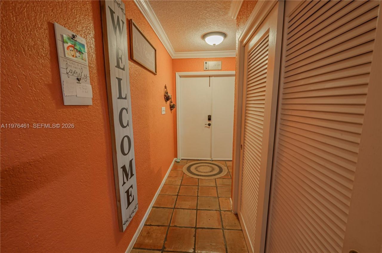 11400 Tara Dr, Plantation, FL 33325 Photo