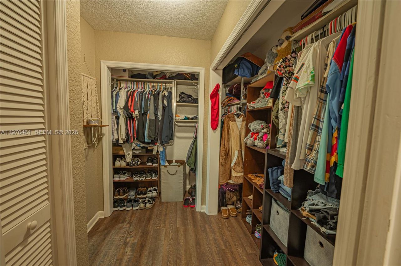 11400 Tara Dr, Plantation, FL 33325 Photo