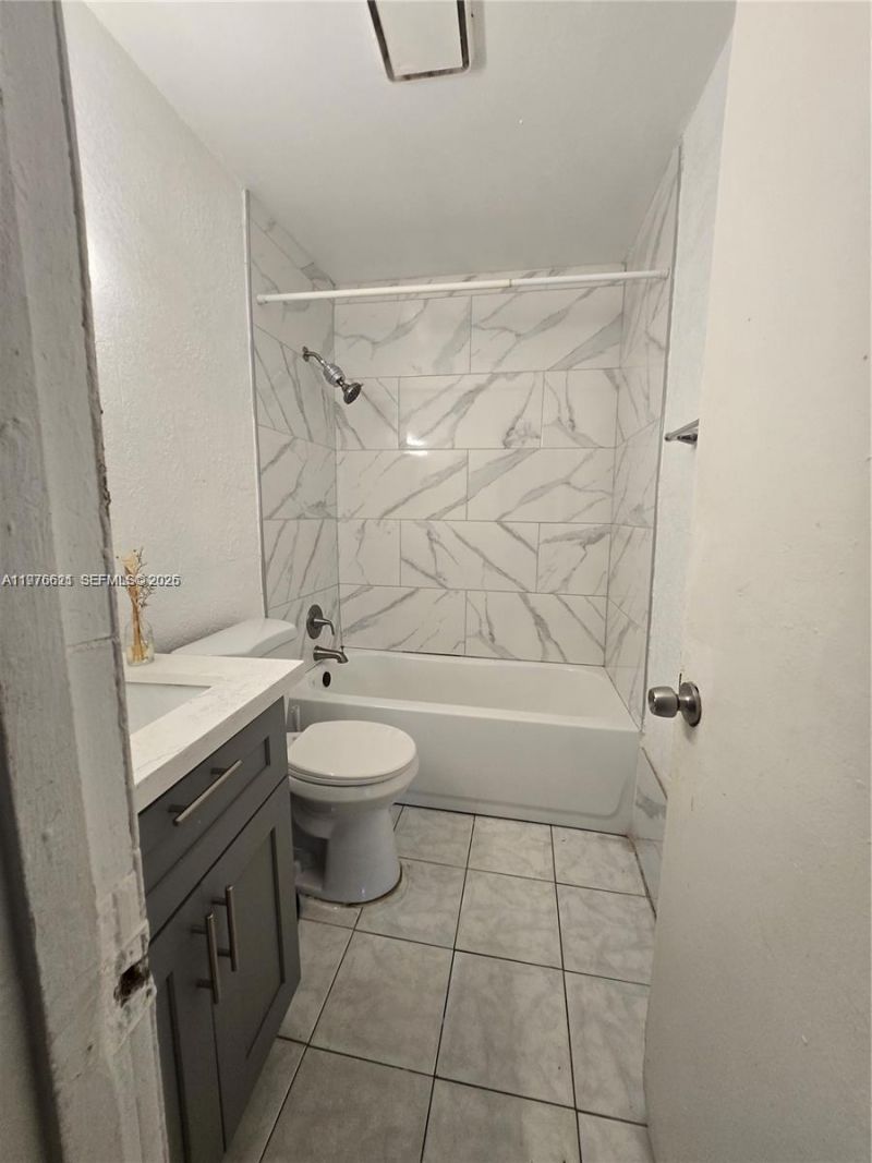 2111 NW 26th Ave , Unit 2111, Fort Lauderdale, FL 33311 Photo