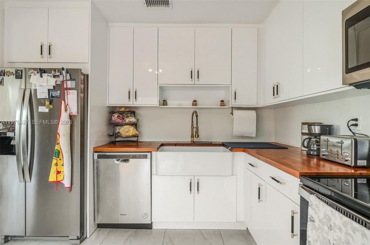 11747 SW 113th Ter, Miami, FL 33186 Photo