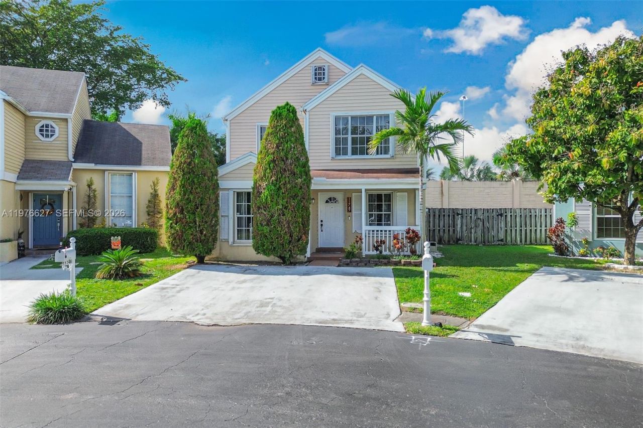 11747 SW 113th Ter, Miami, FL 33186 Photo