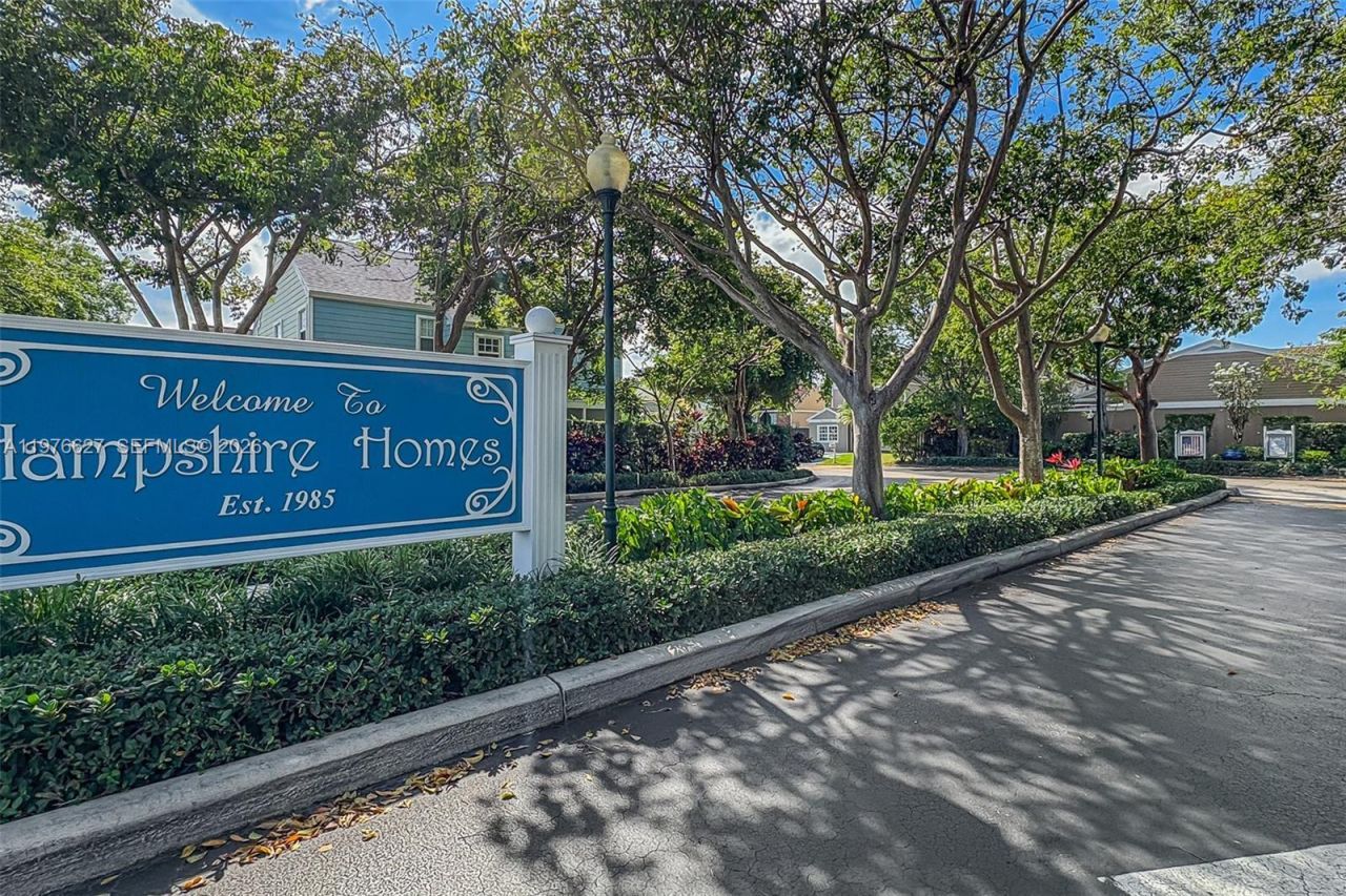 11747 SW 113th Ter, Miami, FL 33186 Photo