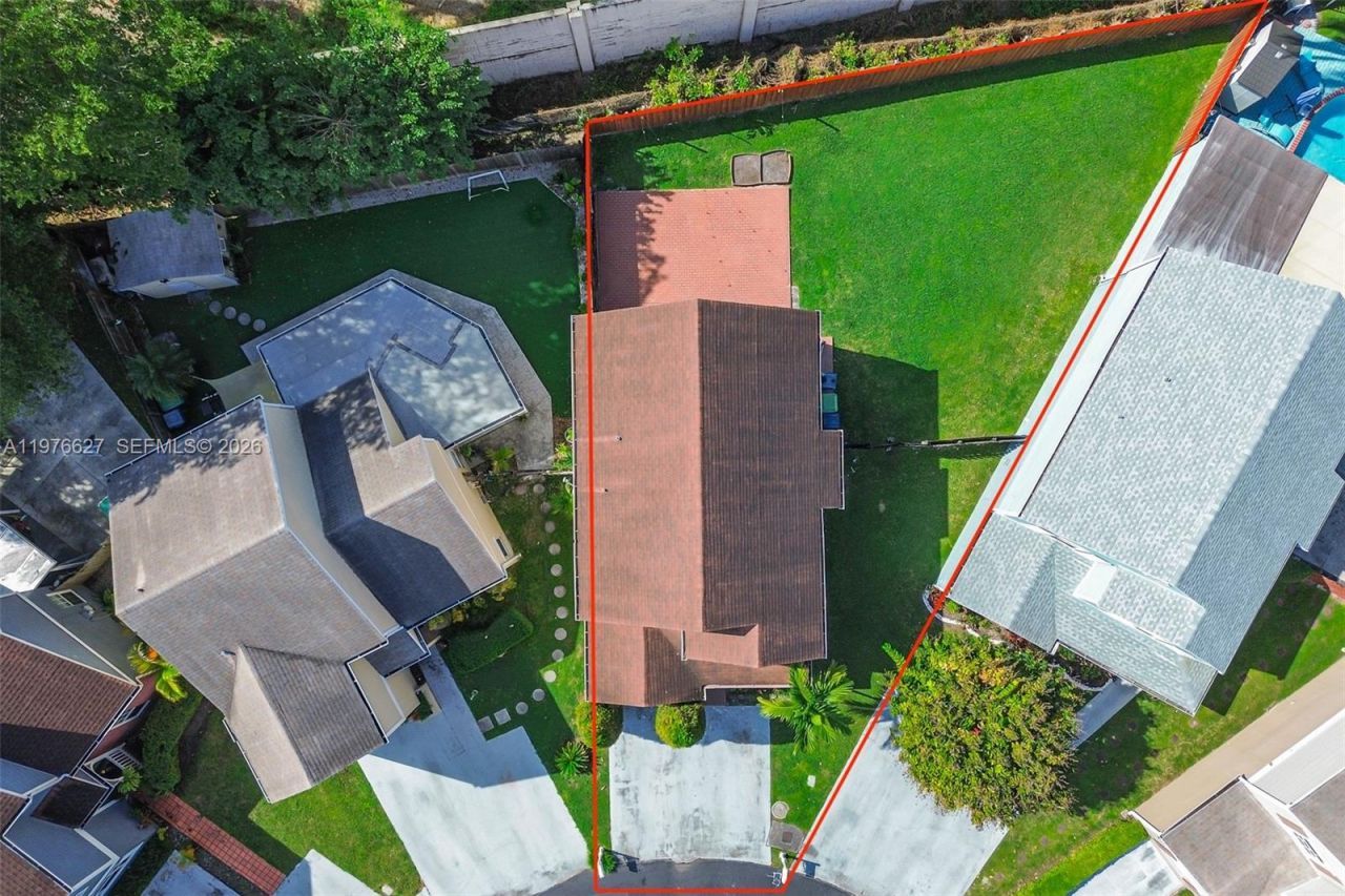 11747 SW 113th Ter, Miami, FL 33186 Photo