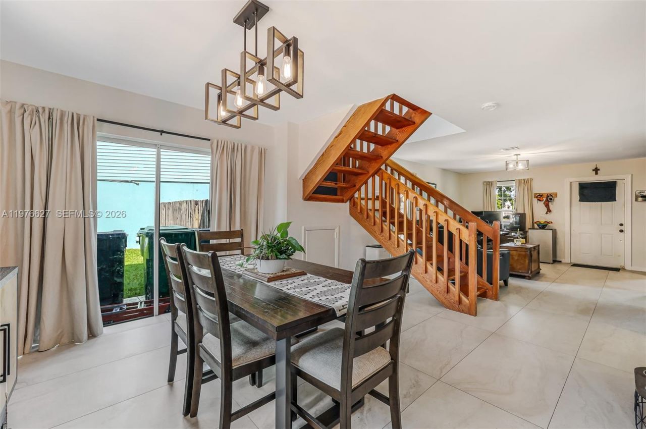 11747 SW 113th Ter, Miami, FL 33186 Photo