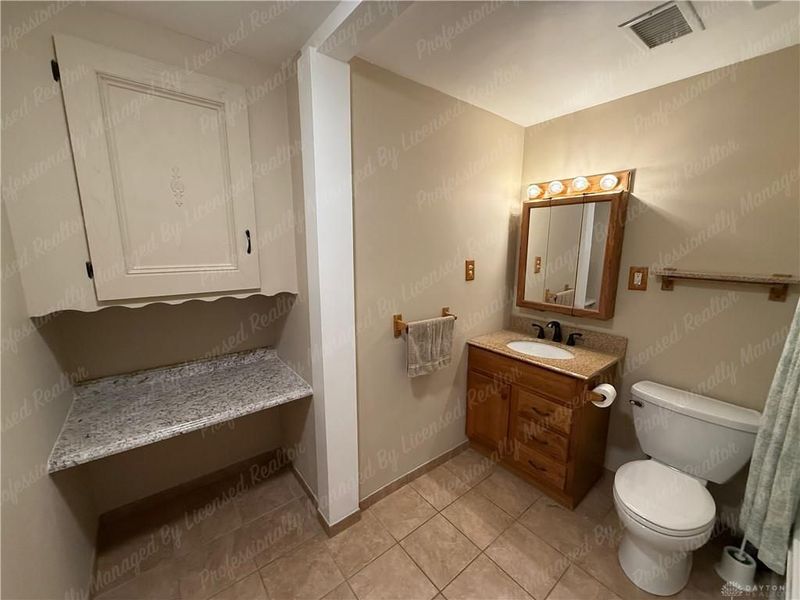 793 Country View Drive, Beavercreek, OH 45430 Photo 20