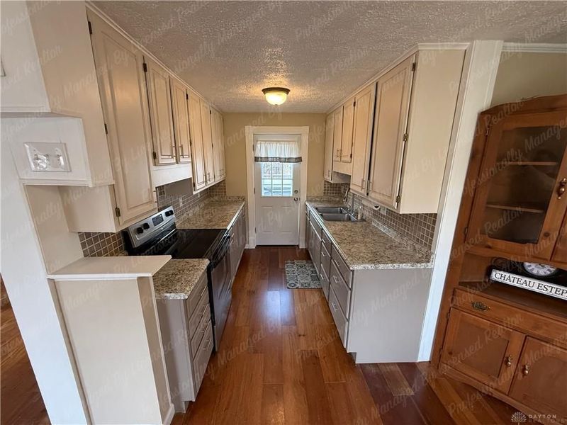 793 Country View Drive, Beavercreek, OH 45430 Photo 9