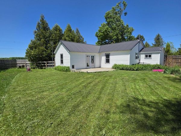 4219 N Ocqueoc Road, Millersburg, MI 49759