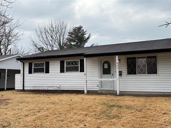 680 Central Parkway , St Louis, MO 63031