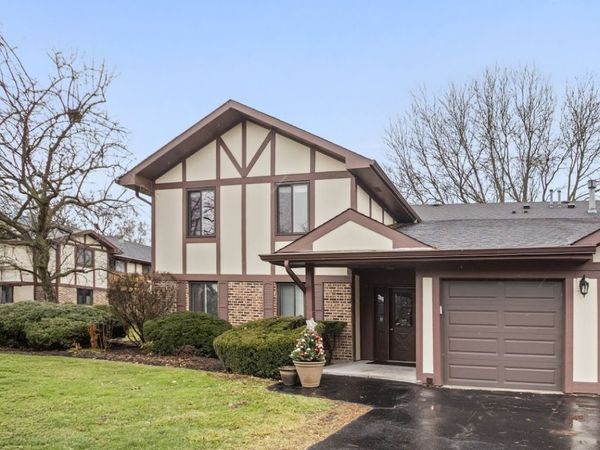 1454 N Elmhurst Road , Unit 102B, Mount Prospect, IL 60056