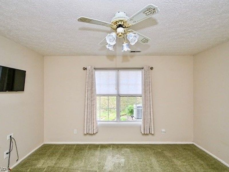 3633 Barrington Place NW, Canton, OH 44708 Photo 18