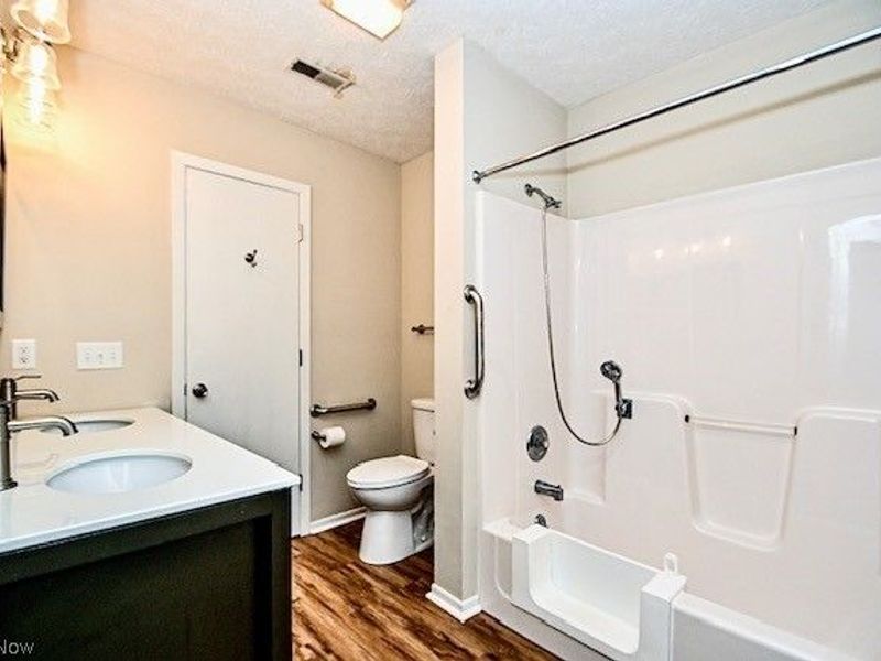 3633 Barrington Place NW, Canton, OH 44708 Photo 22