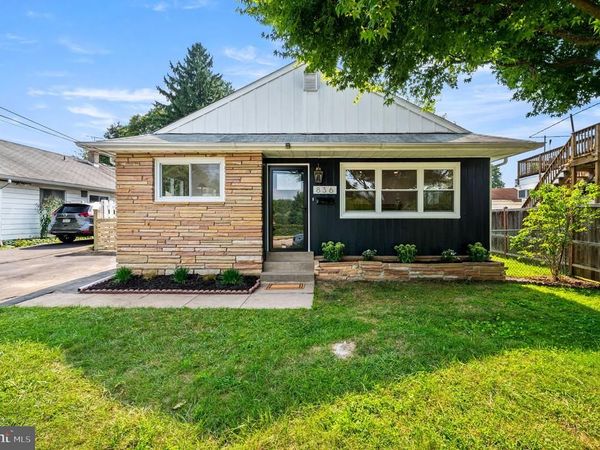 836 JENKINTOWN ROAD, ELKINS PARK, PA 19027