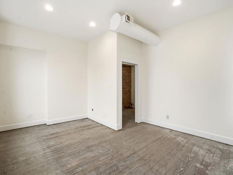 3 Sycamore Street, Unit 3, Cincinnati, OH 45202 Photo 9