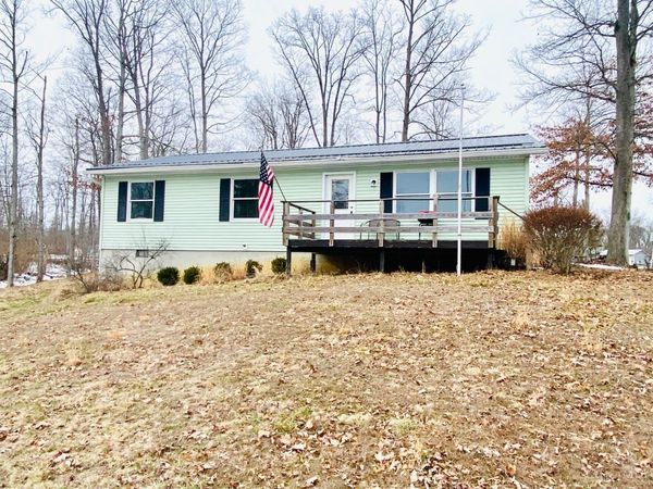 77 Flensburg Drive, Fayetteville, OH 45118