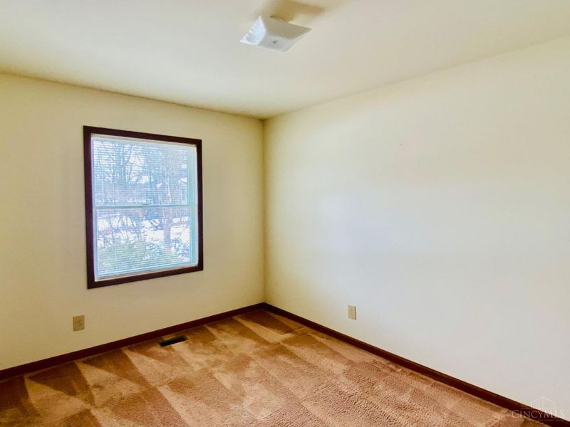 77 Flensburg Drive, Fayetteville, OH 45118 Photo 31