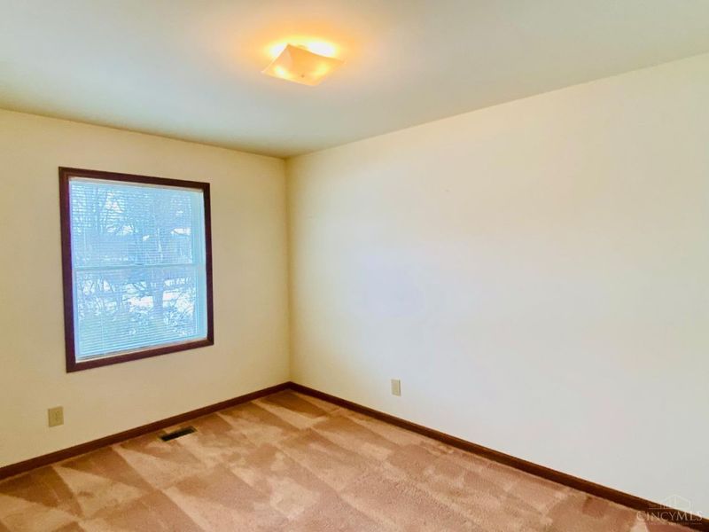 77 Flensburg Drive, Fayetteville, OH 45118 Photo 35