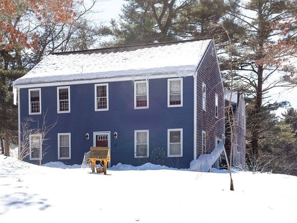 27 Howard Dr, Plymouth, MA 02360