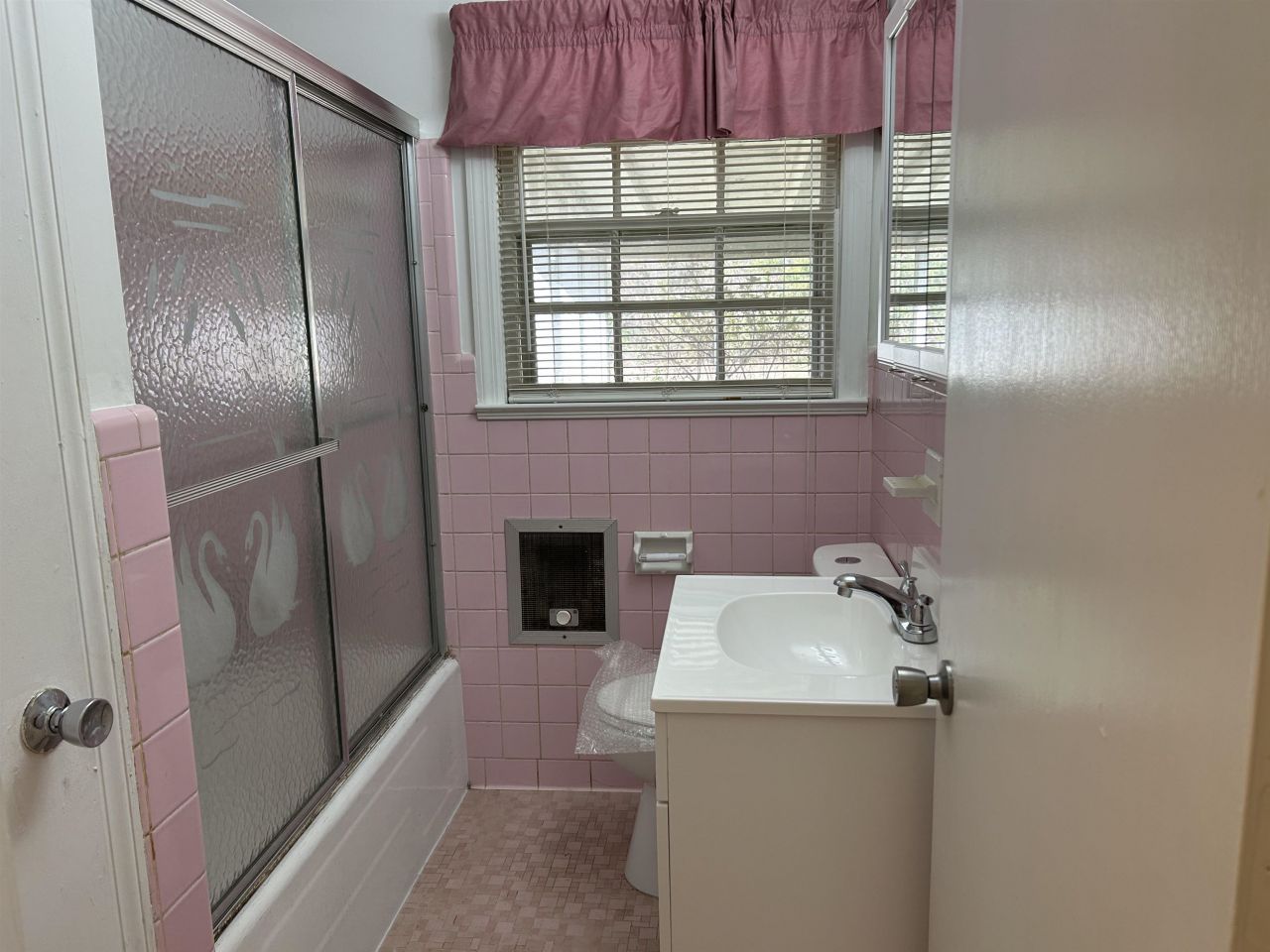 545 Hickory Ave. Photo 21