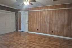 545 Hickory Ave. photo 4