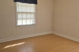 545 Hickory Ave. photo 4