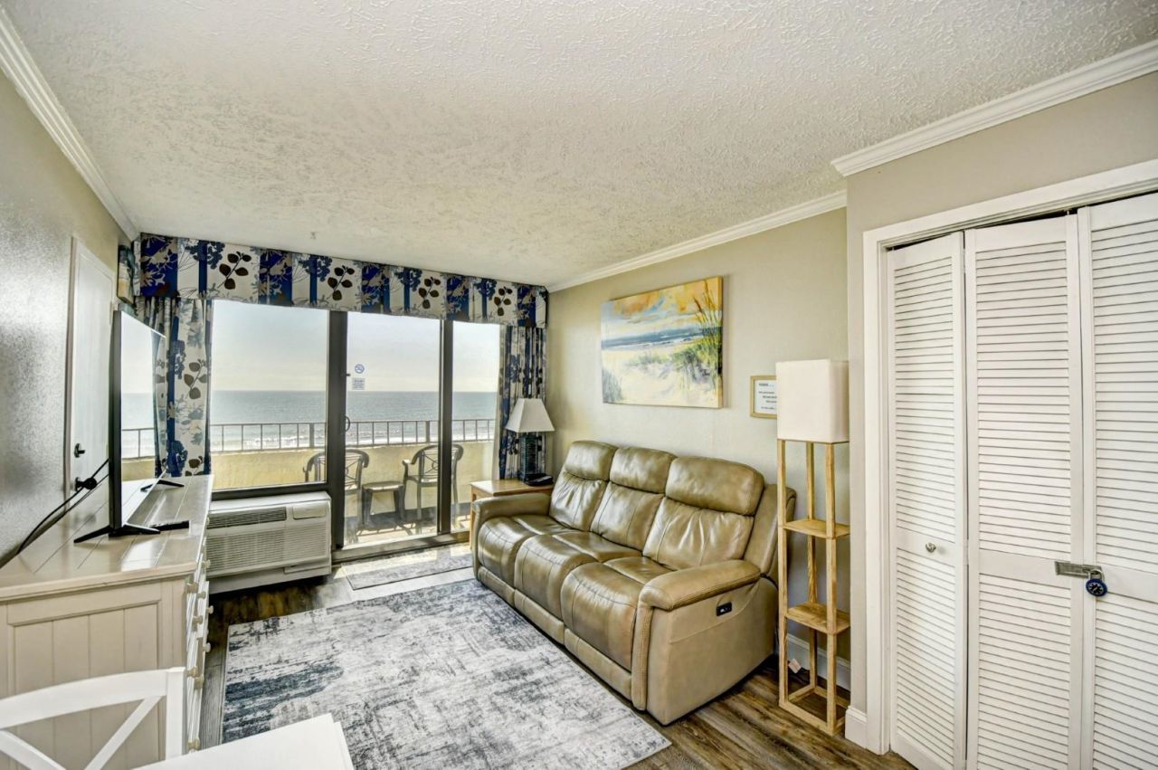 7100 N Ocean Blvd.  Photo 6