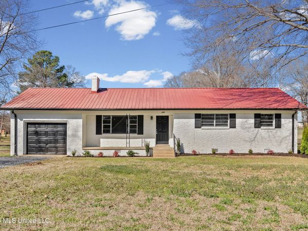 236 Browns Ferry Road, Senatobia, MS 38668