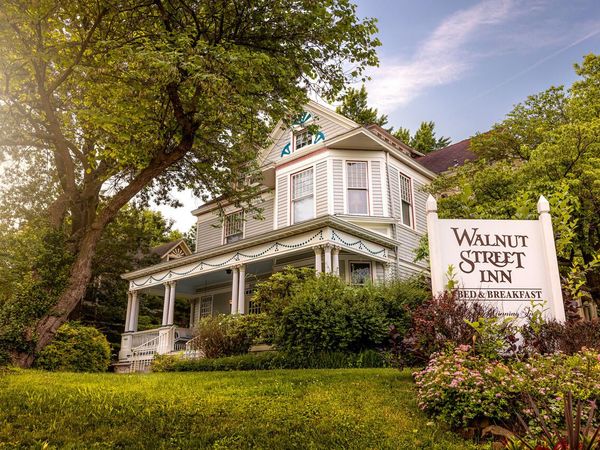 900 E Walnut Street, Springfield, MO 65806