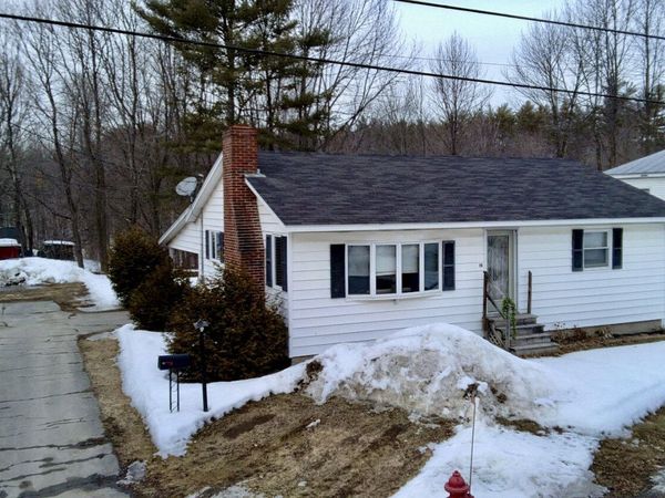 20 E Dyer Street , Skowhegan, ME 04976