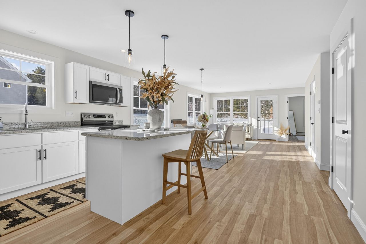 17 Feldspar Lane, Unit 9, Cumberland, ME 04021 Main Photo