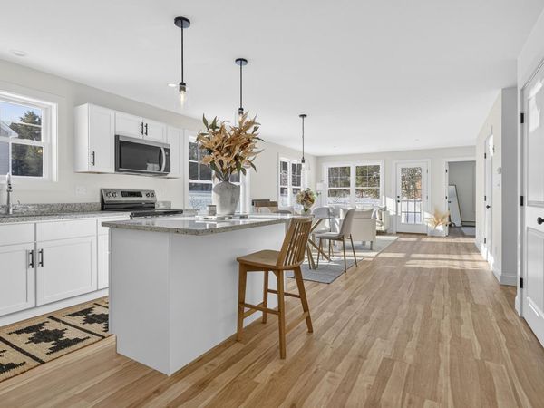 17 Feldspar Lane, Unit 9, Cumberland, ME 04021