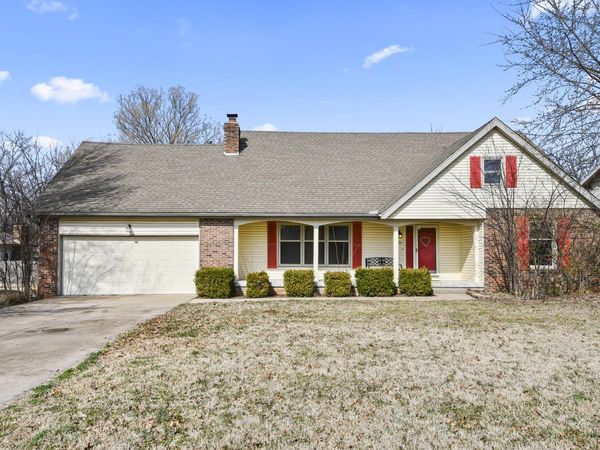 3193 W Wayland Street, Springfield, MO 65807