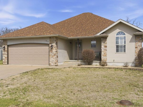 513 W Logan Street, Republic, MO 65738