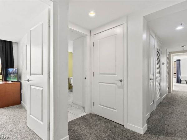 29 MONTELAGO Boulevard, Unit 421, Henderson, NV 89011