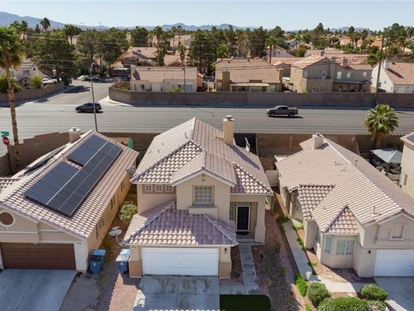 1033 Overture Drive , Las Vegas, NV 89123