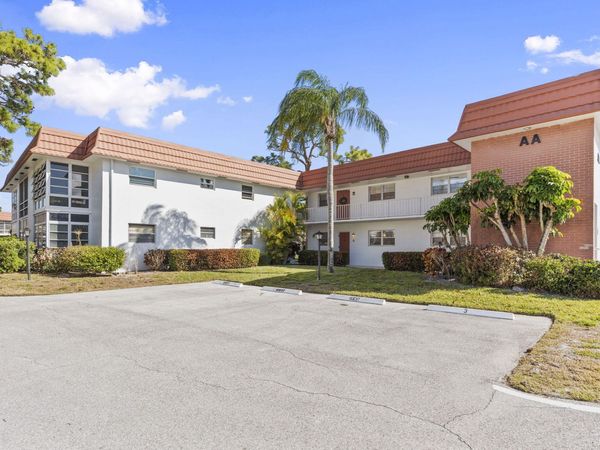 2600 SE Ocean Boulevard, Unit Aa2, Stuart, FL 34996