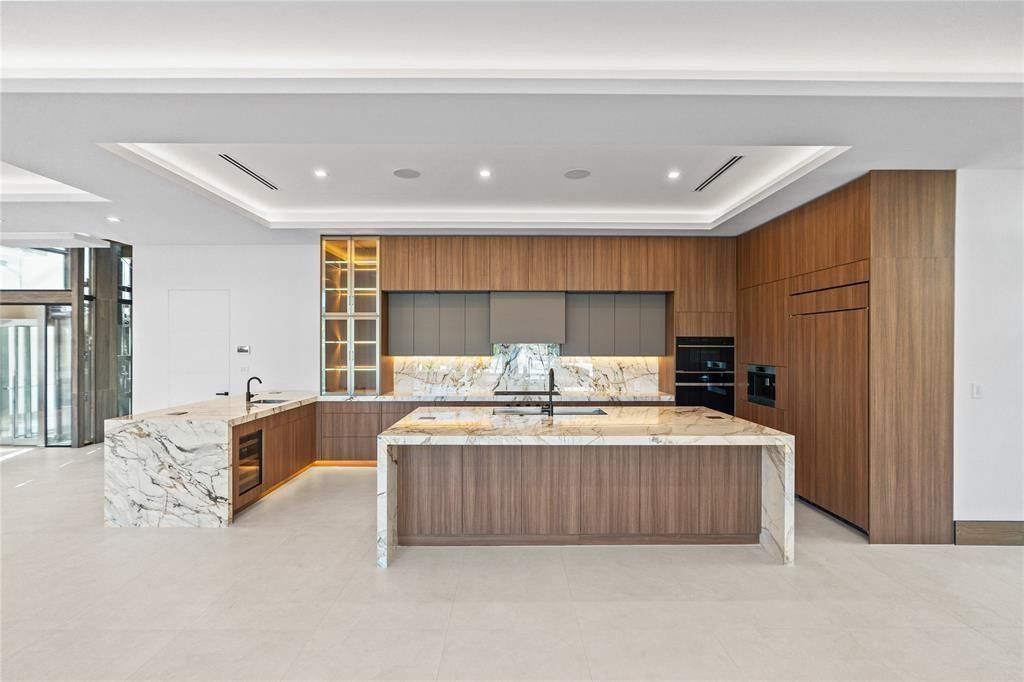 2441 NE 48th Court, Lighthouse Point, FL 33064 Photo