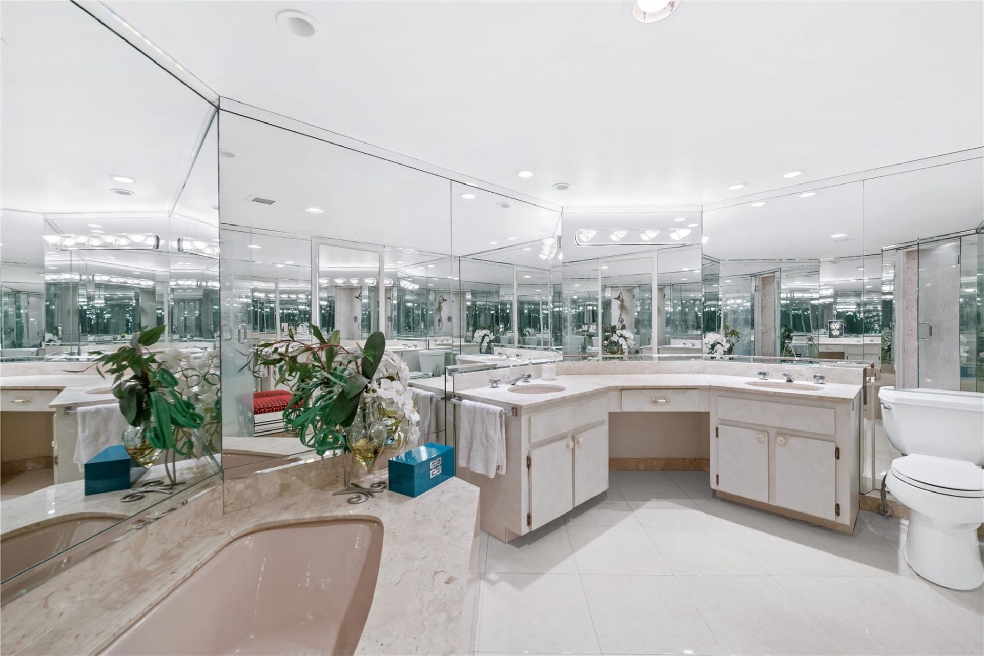 4020 Galt Ocean Drive, Unit 412, Fort Lauderdale, FL 33308 Photo