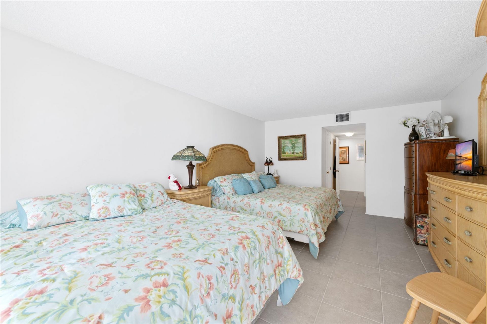 4020 Galt Ocean Drive, Unit 412, Fort Lauderdale, FL 33308 Photo
