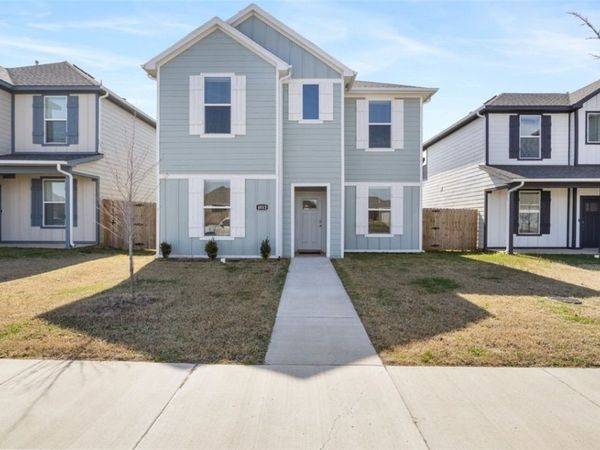 4813 Triangle Street , Fayetteville, AR 72704