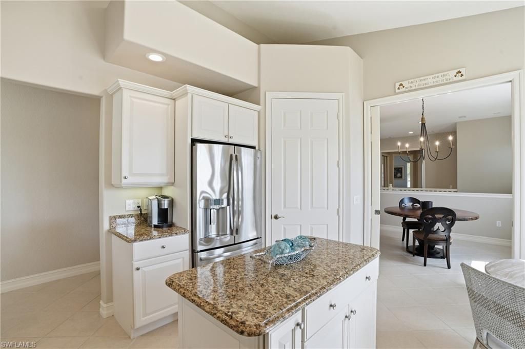 10121 Bellavista Cir , Unit 703, Miromar Lakes, FL 33913 Photo