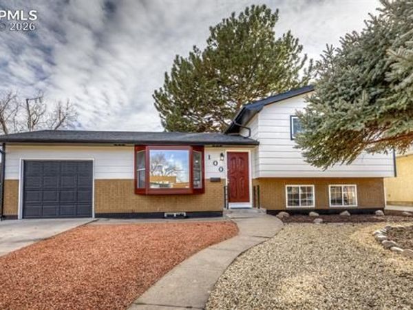100 Stanford Avenue, Pueblo, CO 81005
