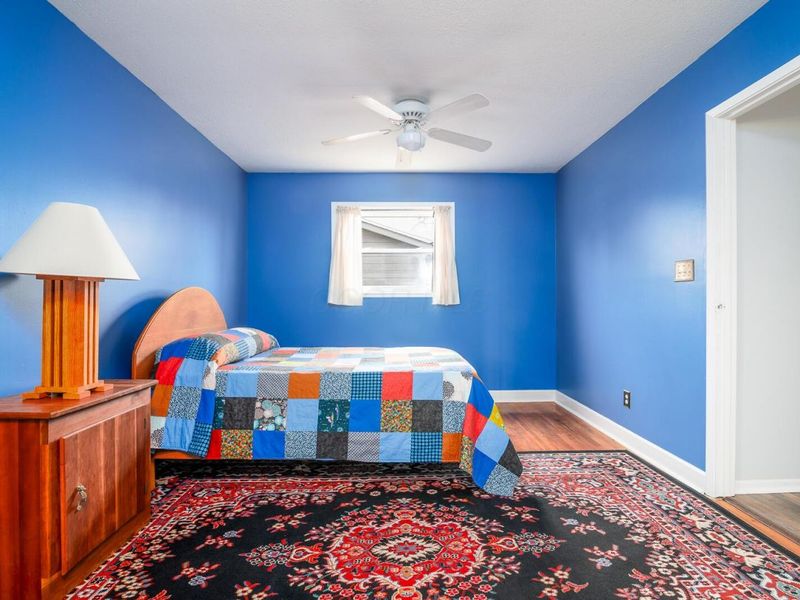 585 Hillsdale Drive, West Jefferson, OH 43162 Photo 12