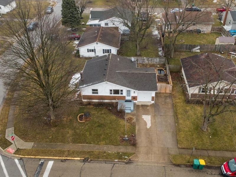 585 Hillsdale Drive, West Jefferson, OH 43162 Photo 32