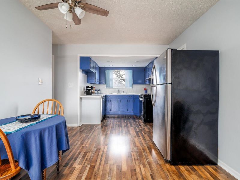 585 Hillsdale Drive, West Jefferson, OH 43162 Photo 6