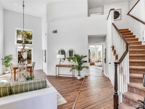 32 Arrivo Drive, Mission Viejo, CA 92692