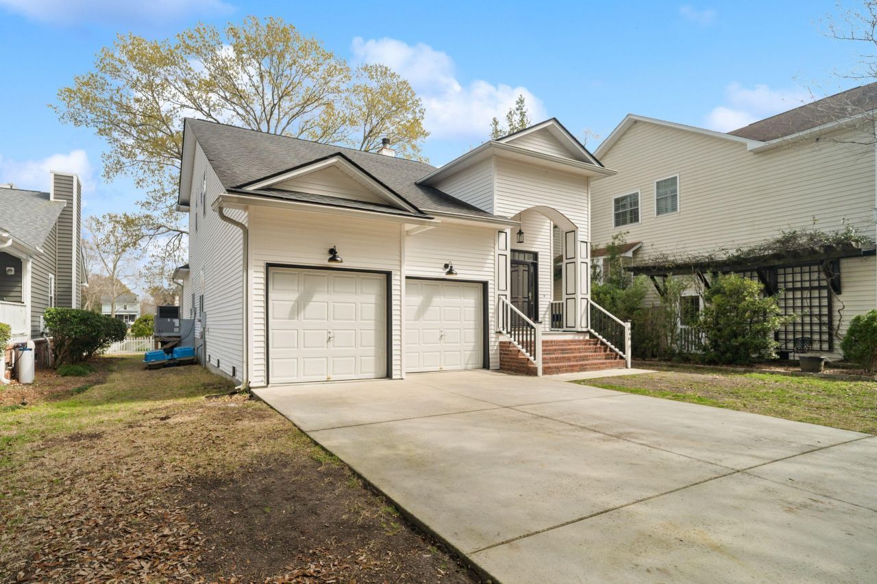 848 Harbor Place Drive Photo 5